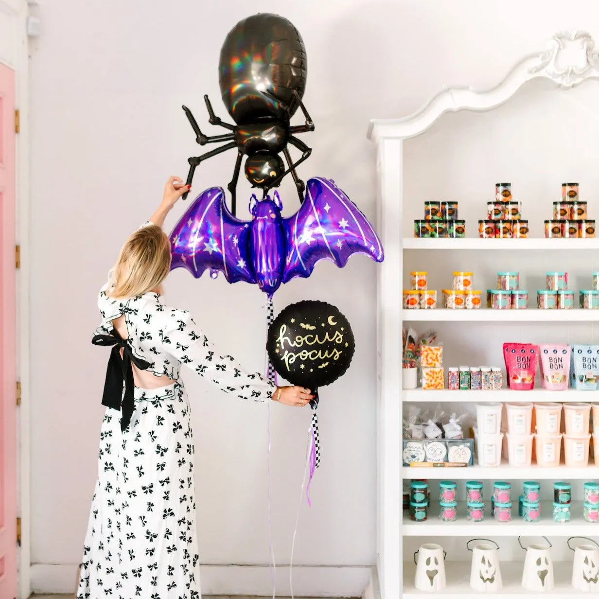 BLACK HOCUS POCUS HALLOWEEN BALLOON