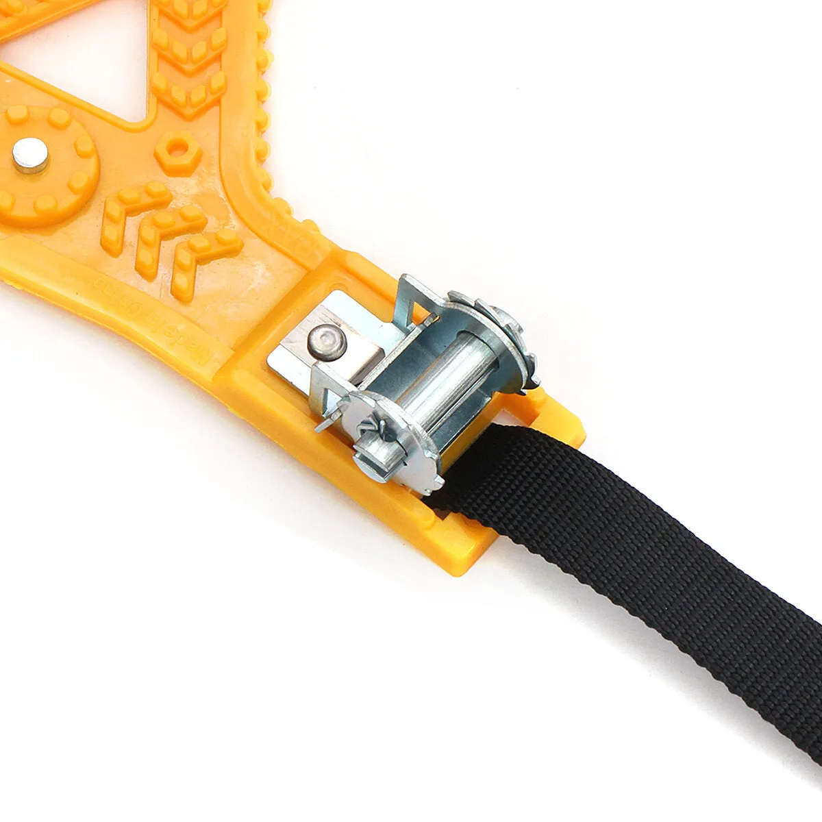 Black/Yellow TPU Non-slip Snow Chain with Anti-skid Steel Plate and Gear for High-grade Exterior Protection