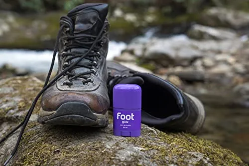 Body Glide Foot Glide Anti Blister Balm, 22g: blister prevention for heels, shoes, cleats, boots, socks, and sandals. Use on toes, heel, ankle, arch, sole and ball of foot