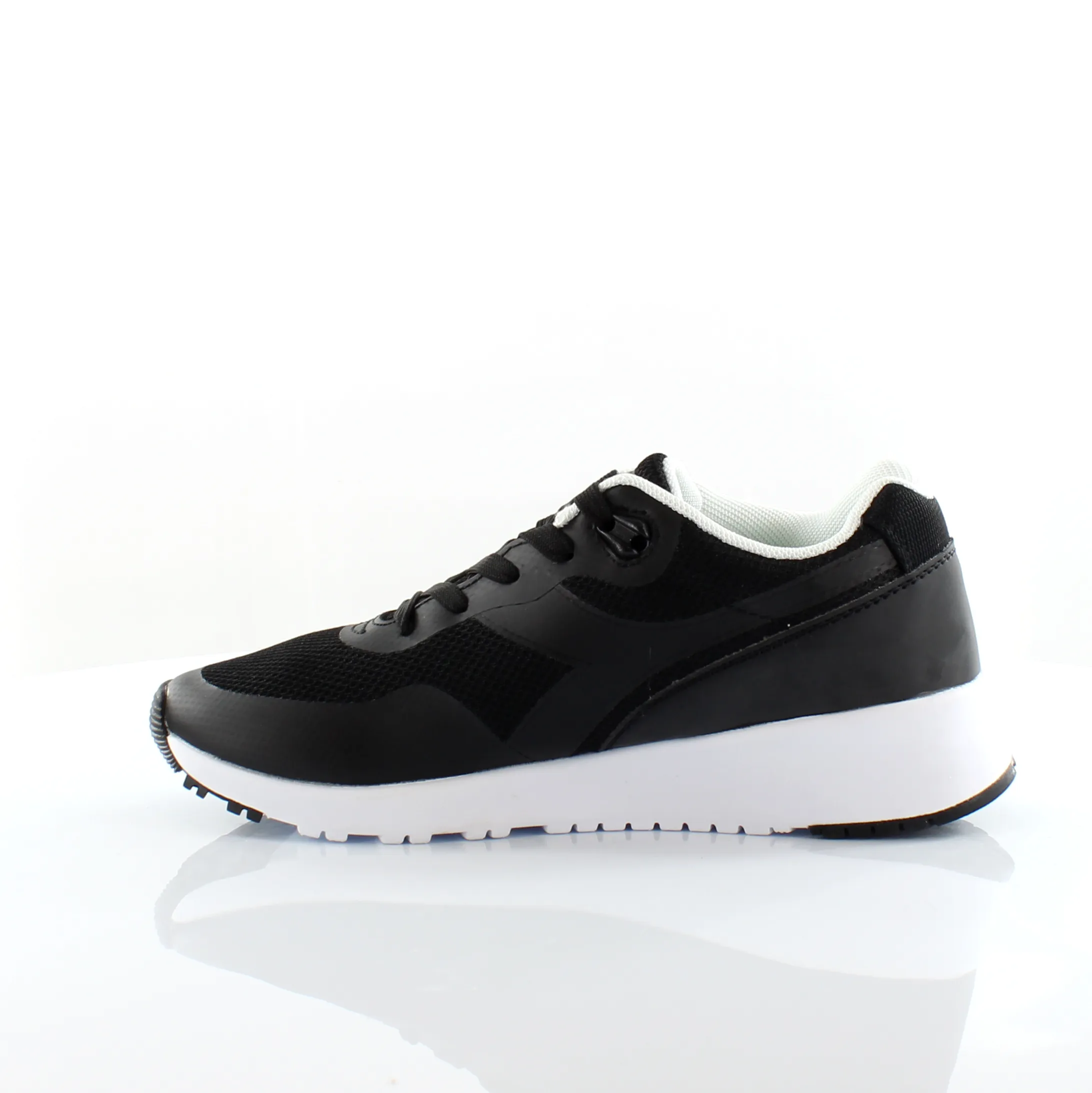 Diadora Evo Run Mens Black Trainers
