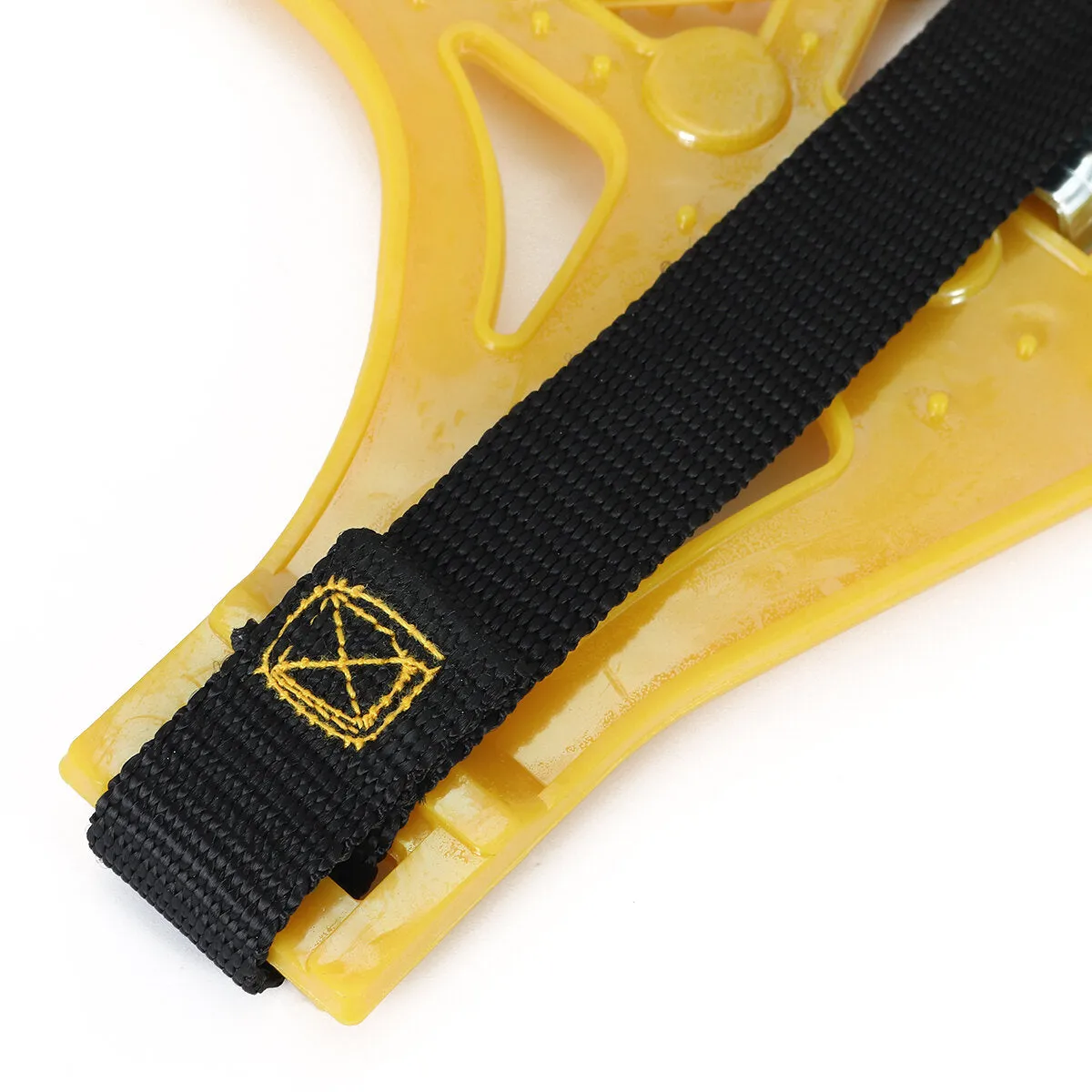 Durable Snow Chains for Cars & Trucks - Enhanced Traction & Safety in Winter Conditions