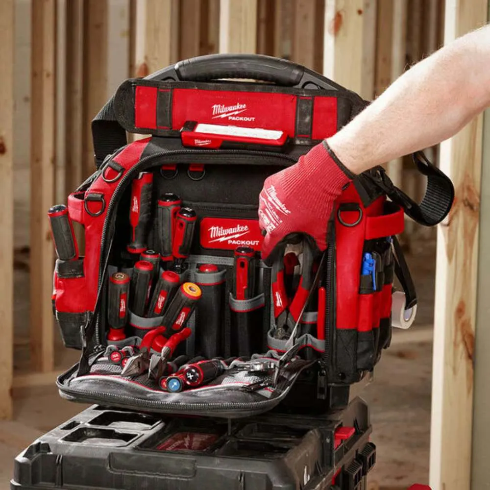 Milwaukee 48228316 380mm (15") PACKOUT Structured Closed Tote