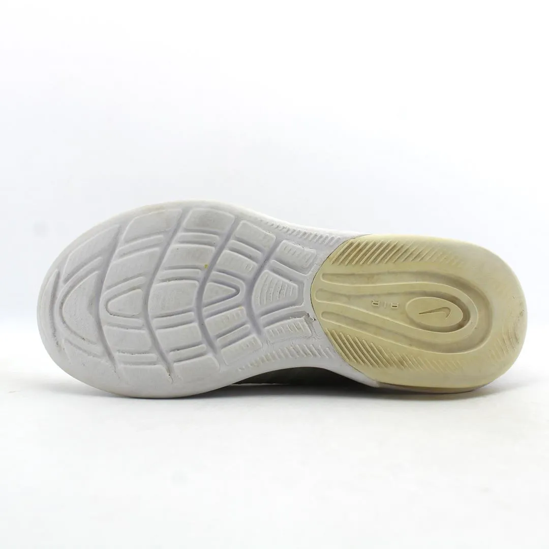 NIKE AIR MAX AXIS