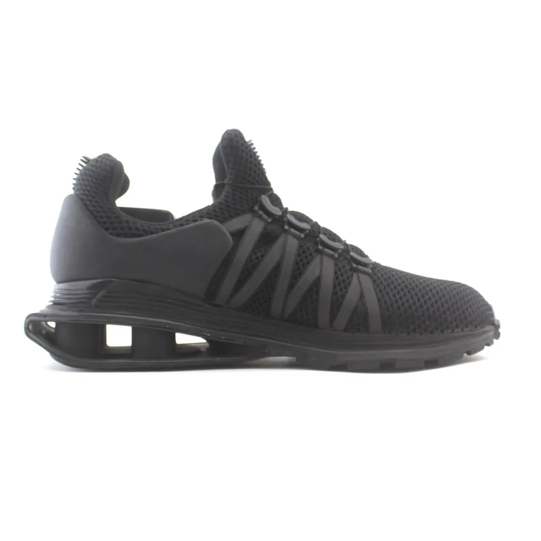 NIKE AIR SHOX GRAVITY