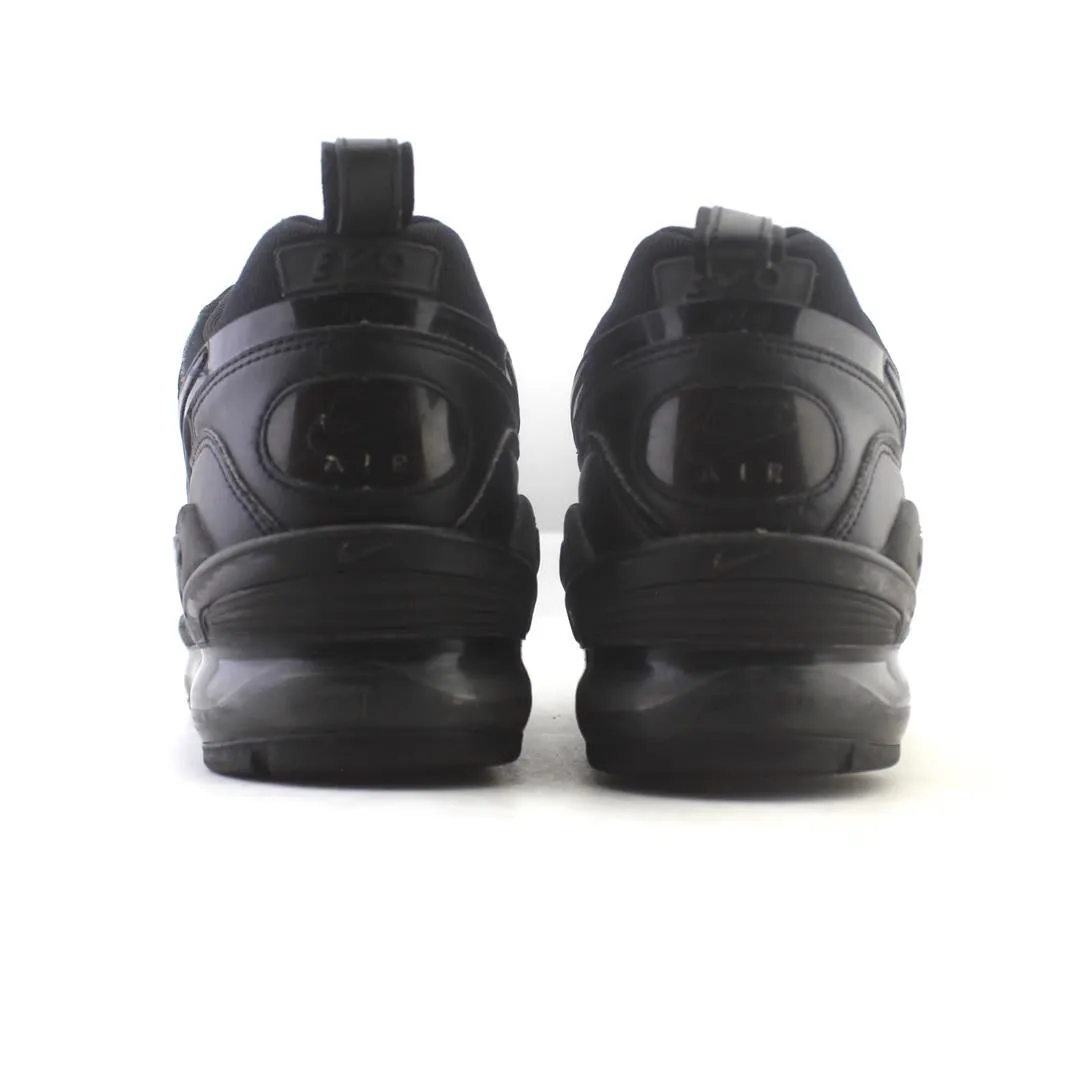 NIKE AIR VAPORMAX EVO