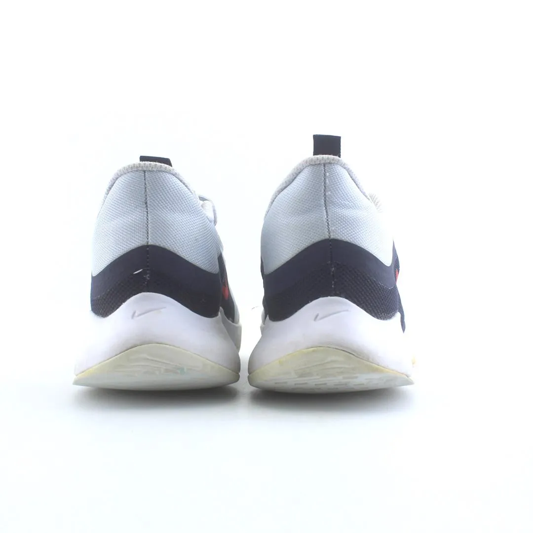 NIKE COURT AIR MAX VOLLEY