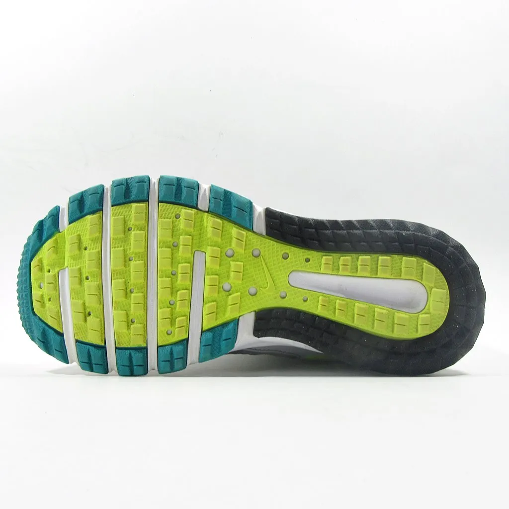 NIKE Wild Trial