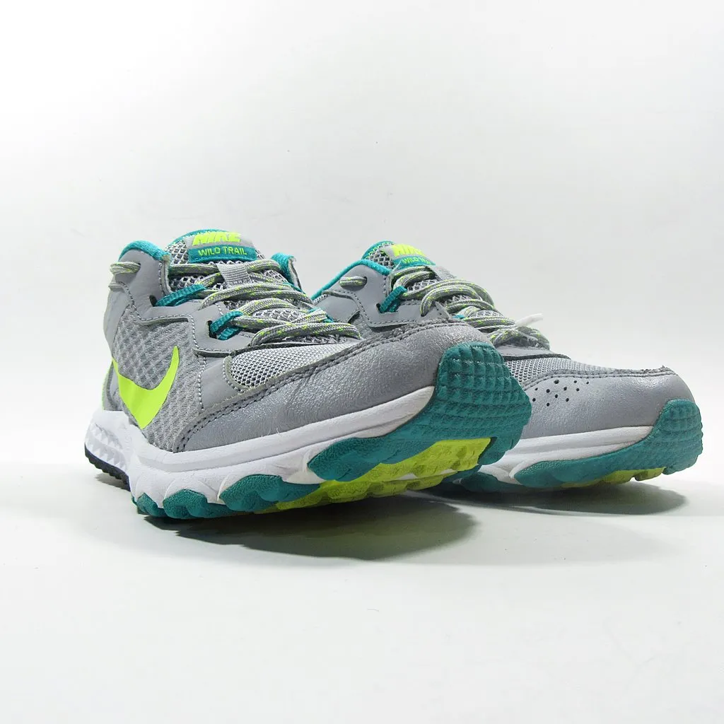 NIKE Wild Trial