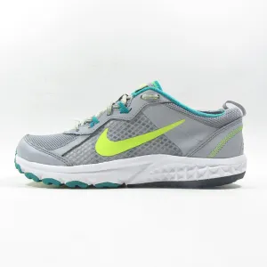 NIKE Wild Trial