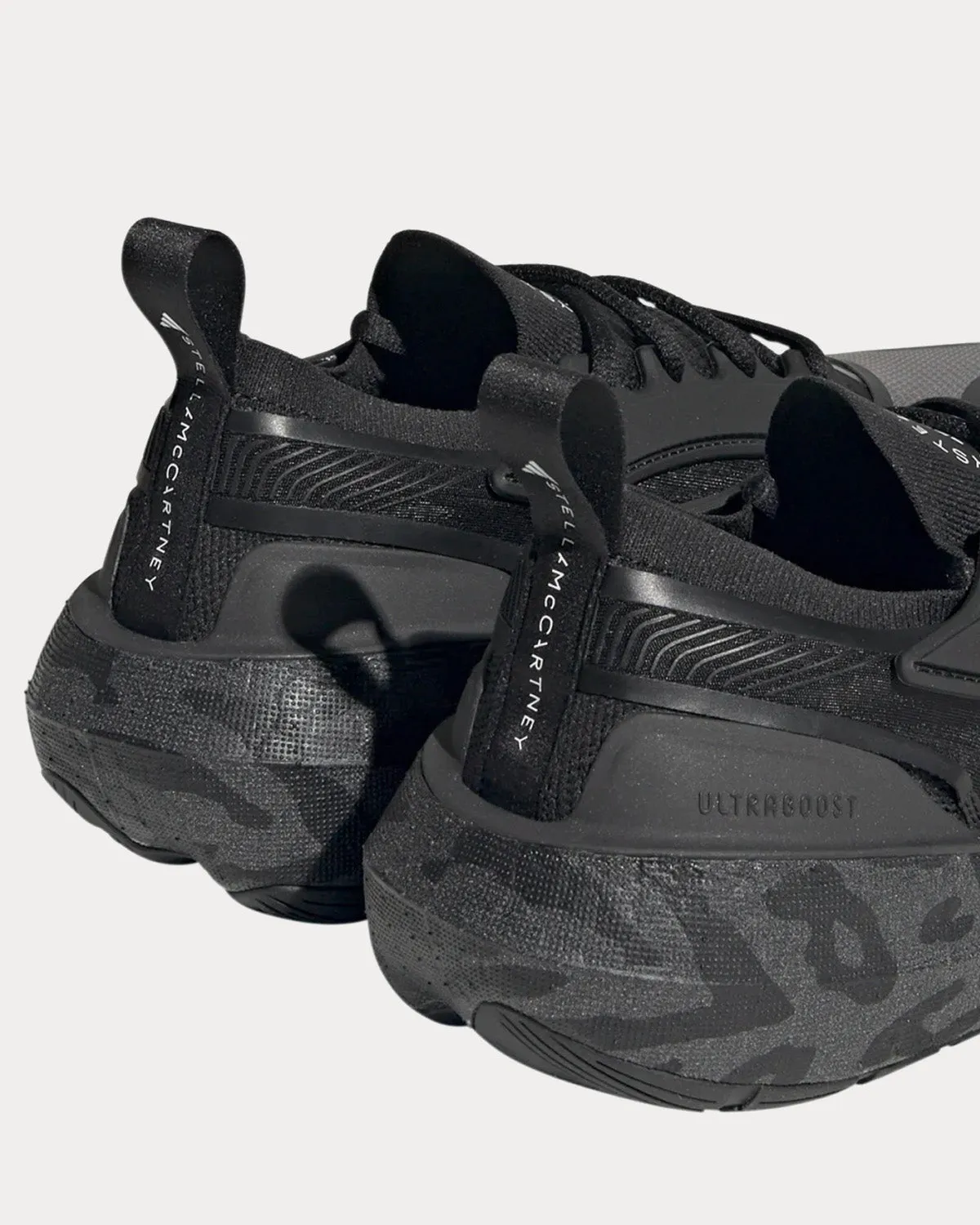Ultraboost Light Core Black / Core Black / Cloud White Running Shoes